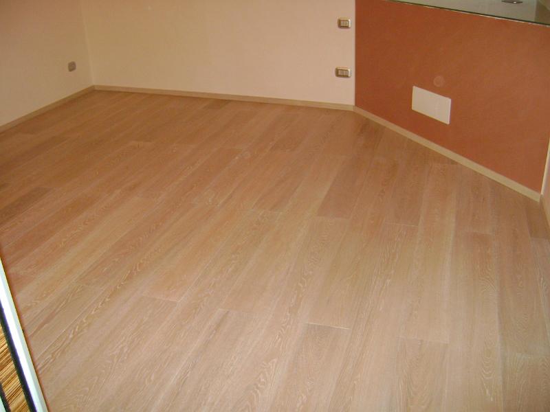 Rovere Sbiancato posa cassero regolare